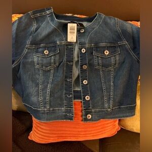 NWT Torrid Cropped Bolero Style Denim Jacket, size 3